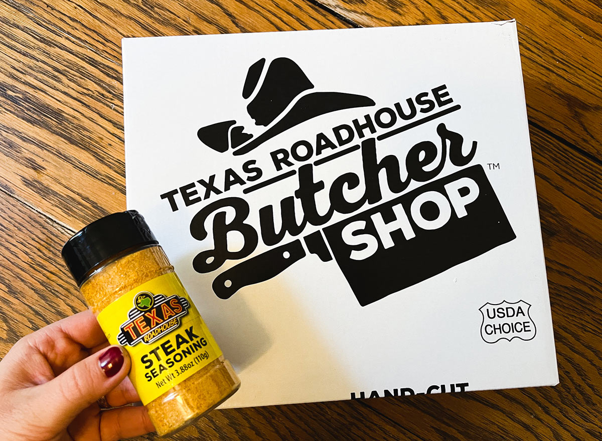 I Cooked Texas Roadhouse Butcher Shop Steaks at Home—Here are My ...