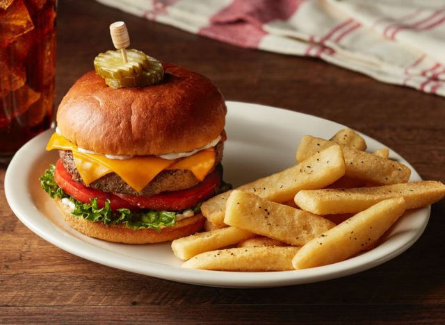 The #1 Healthiest Burger at 10 Major Restaurant Chains