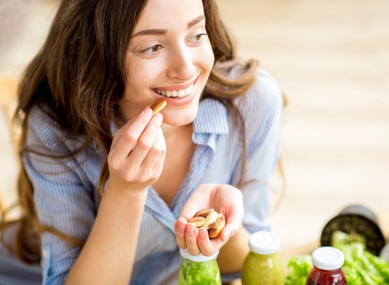 The Best Low Carb Snacks According To Dietitians 8206