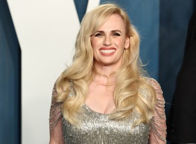 rebel wilson on oscars red carpet