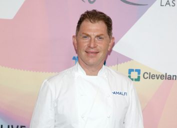 https://www.eatthis.com/wp-content/uploads/sites/4/2022/03/bobby-flay.jpg?quality=82&strip=all&w=354&h=256&crop=1