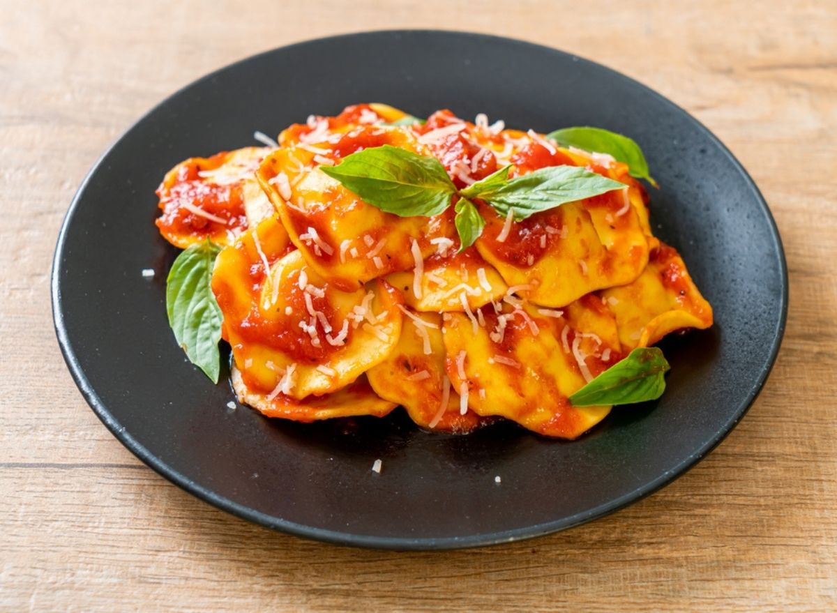 11 Restaurant Chains That Serve The Best Ravioli   Ravioli 