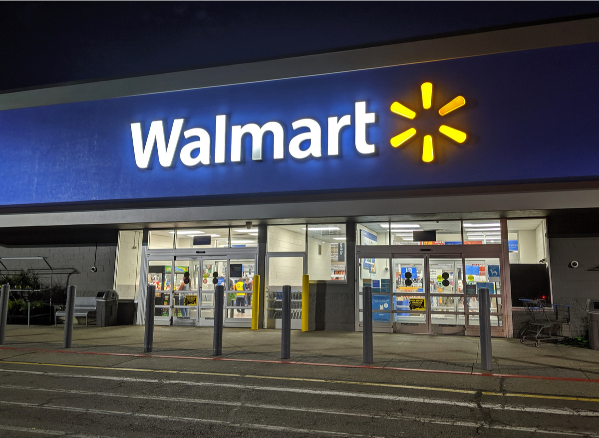 Walmart flexes as retail gets choppy