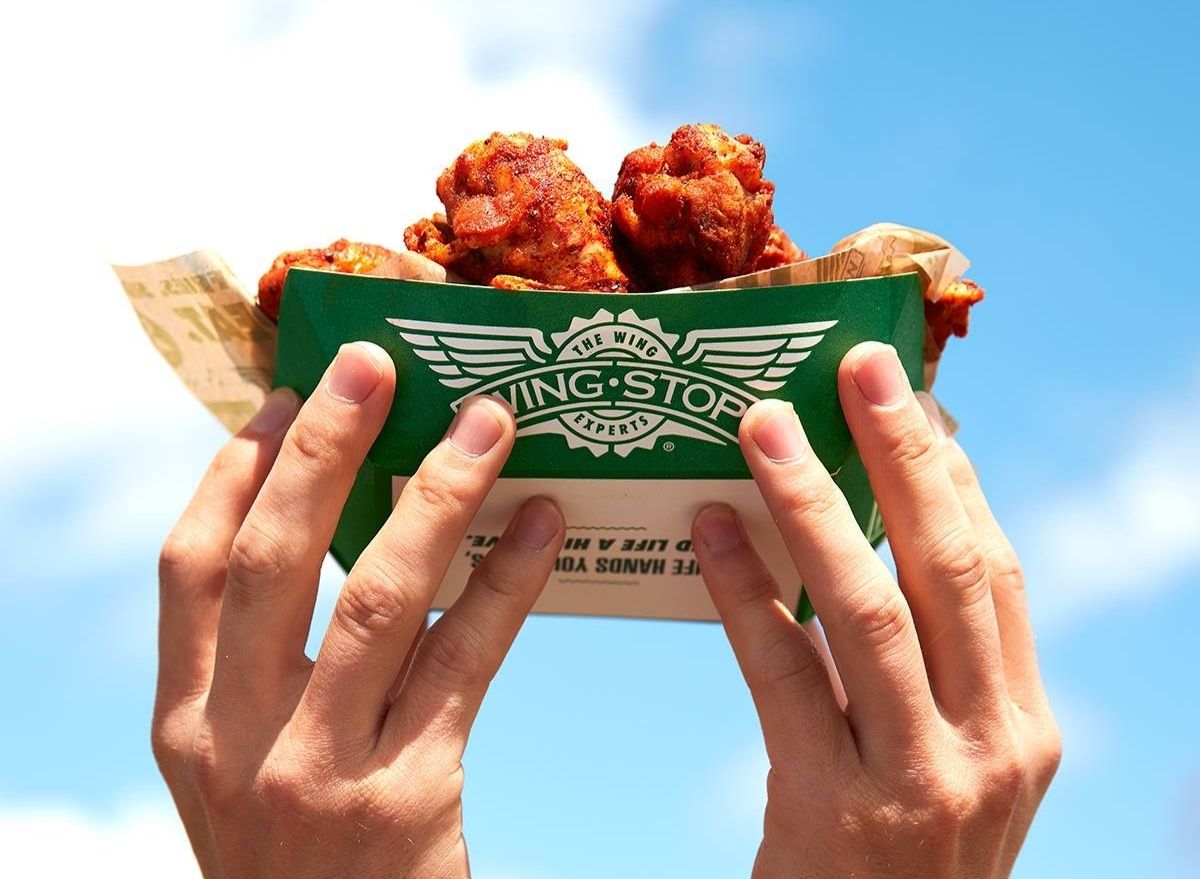 Wingstop deals order online