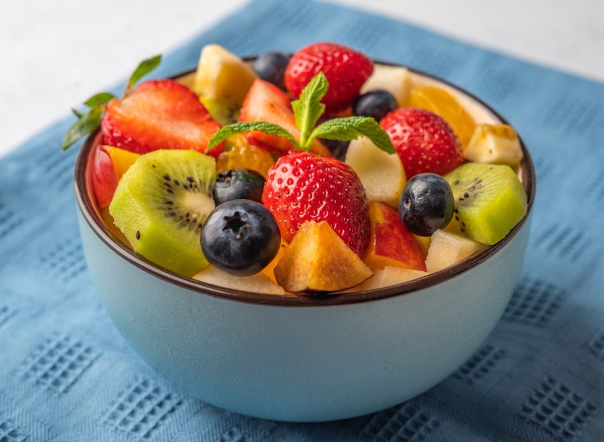 6 Incredible Effects of Eating Fruit Every Day Say Dietitians