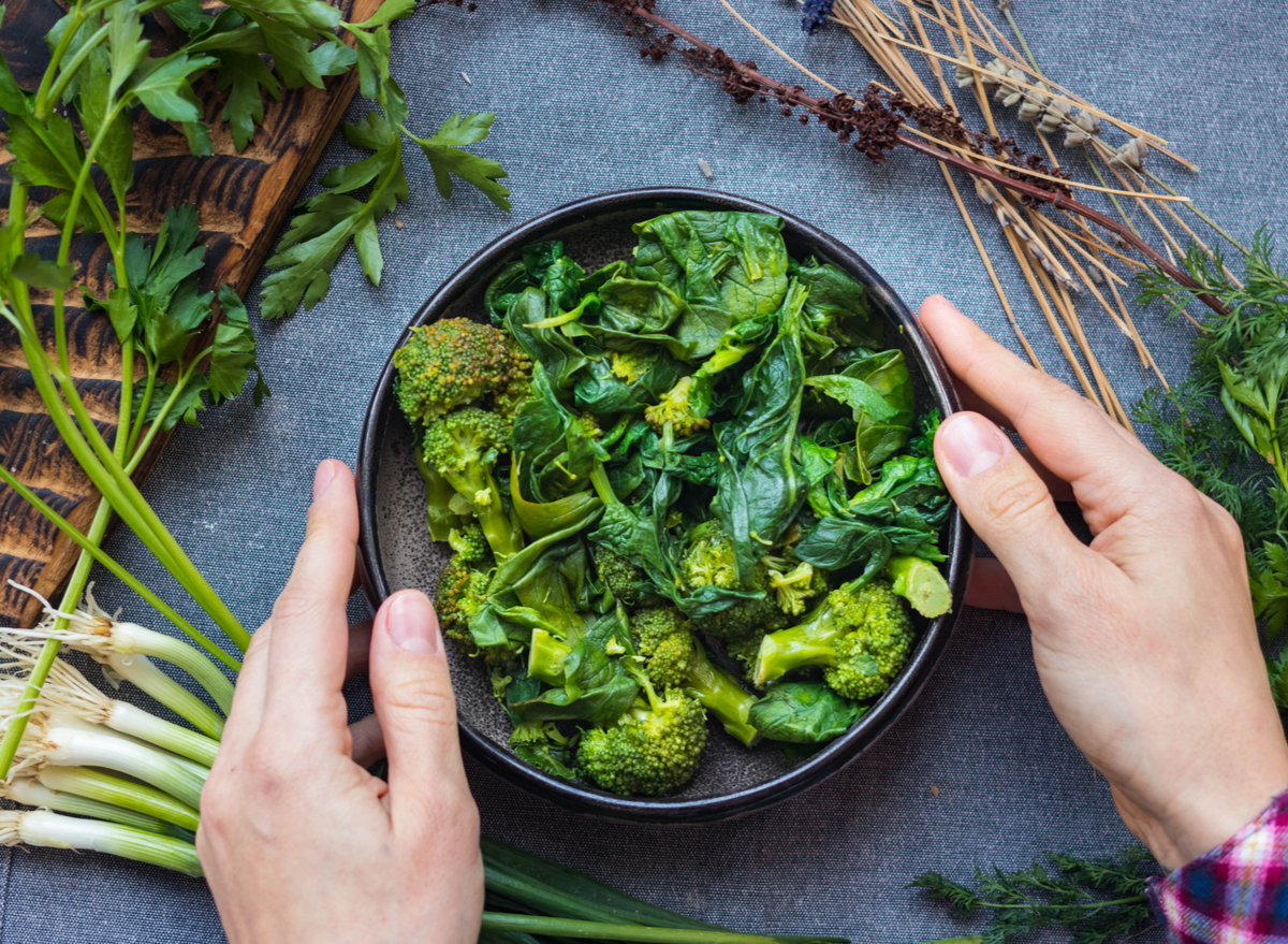 The #1 Best Vegetable To Lower Blood Sugar, Say Dietitians — Eat This ...