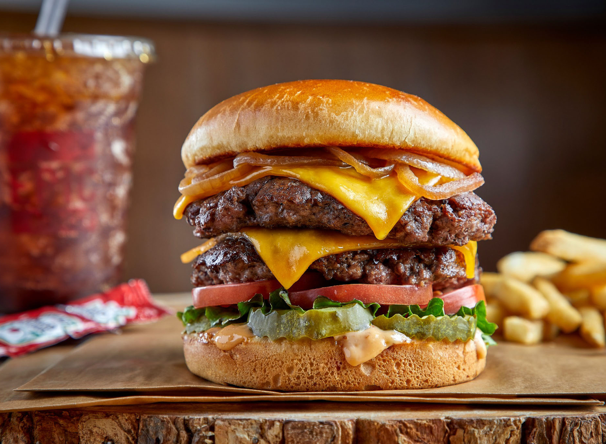 10 Burger Chains With The Best Quality Meat In America — Eat This Not That