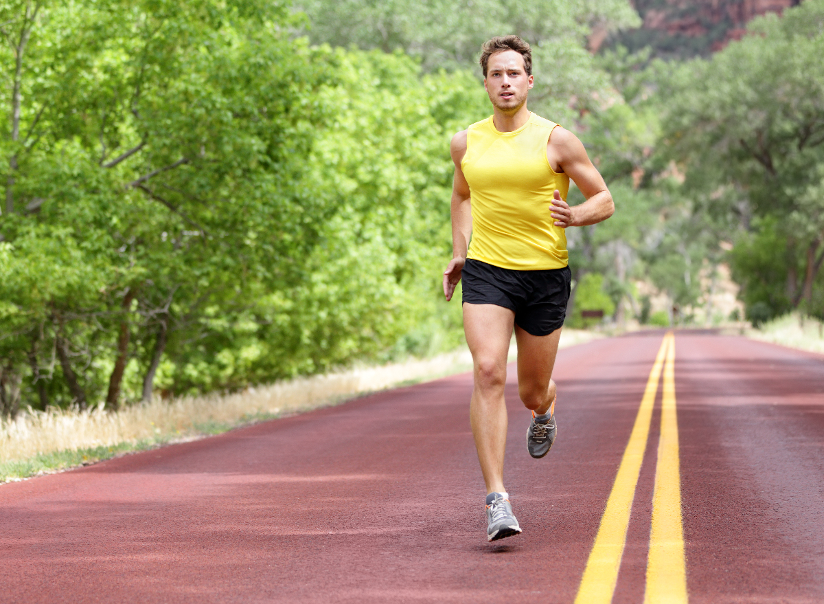 The Beginner's Guide To Training For Long-Distance Running — Eat This Not  That