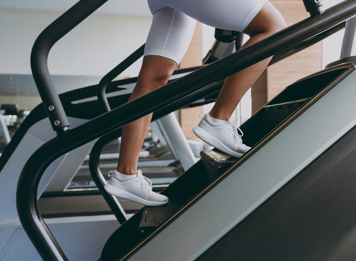 5 Stair Climber Workout For Sculpt Lean Thighs - Internewscast Journal