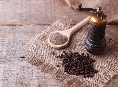 Surprising Side Effects of Black Pepper