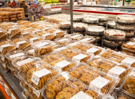 The #1 Best-Tasting Costco Bakery Dessert