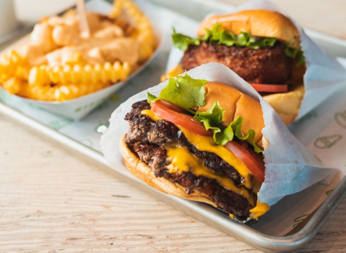 5 Most Overpriced Burger Chains, According To Customers — Eat This Not That