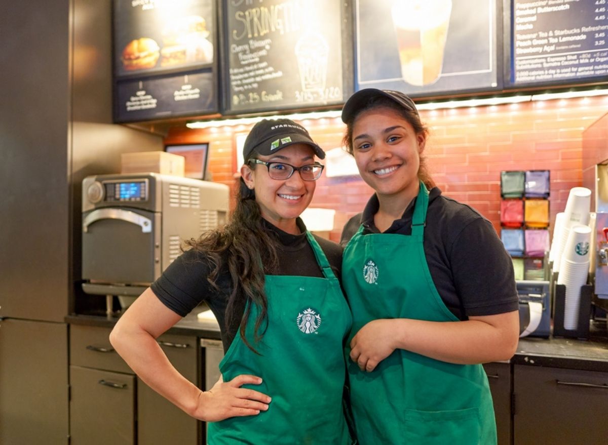 8 Controversial Rules Starbucks Employees Have To Follow — Eat This Not ...