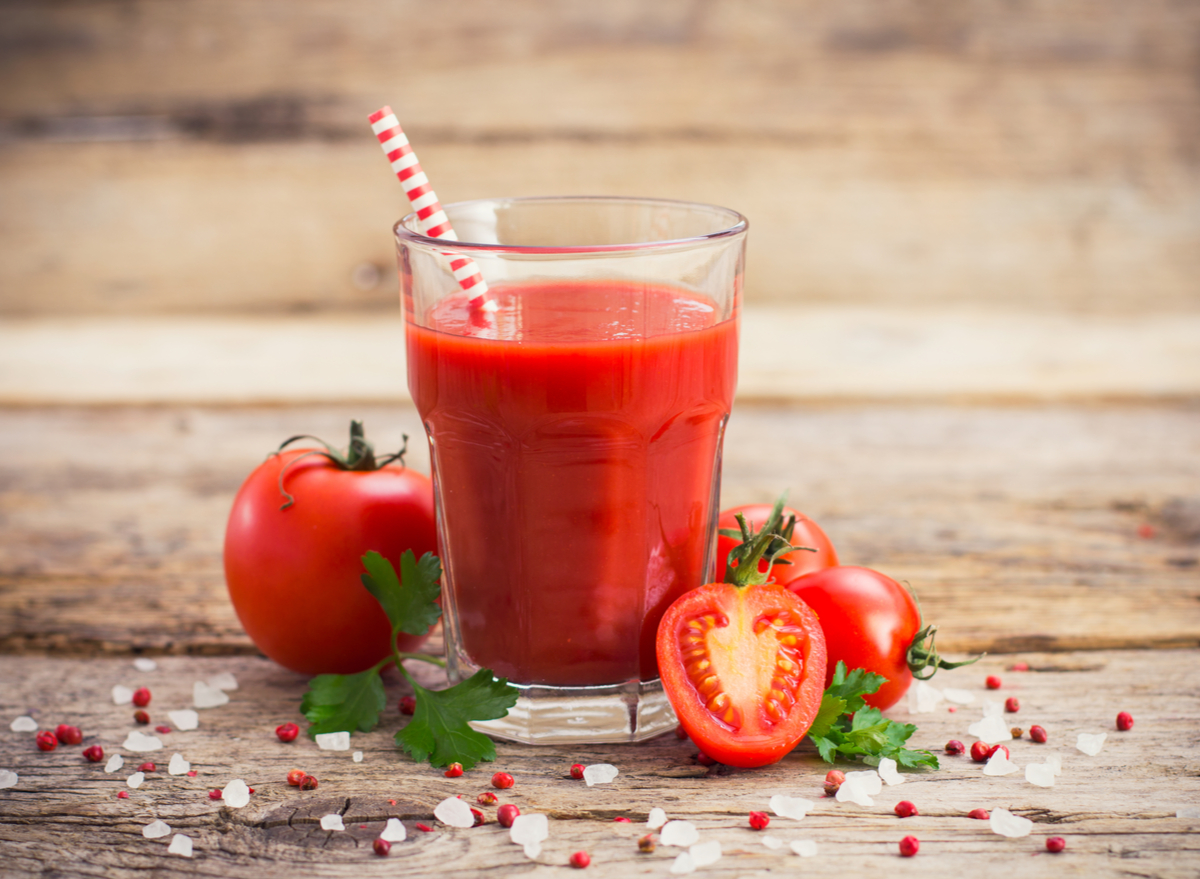 one-major-effect-of-drinking-tomato-juice-says-dietitian-eat-this