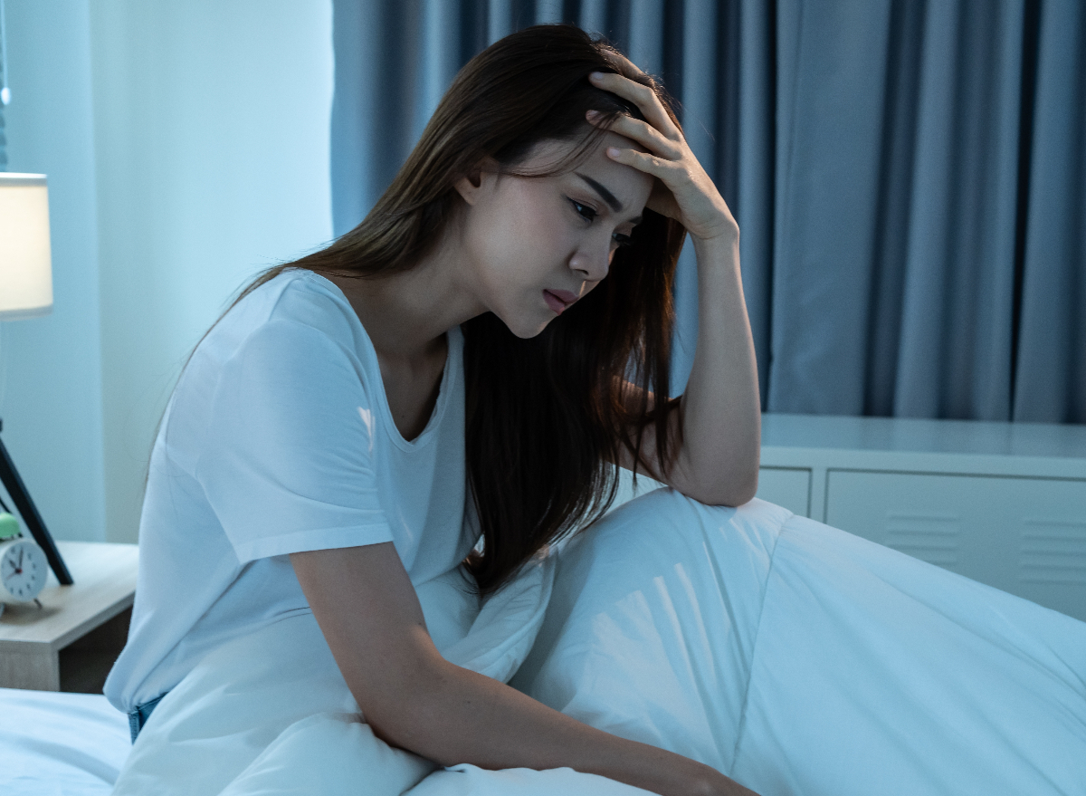 6 Ugly Side Effects of Taking Melatonin Before Bed — Eat This Not That