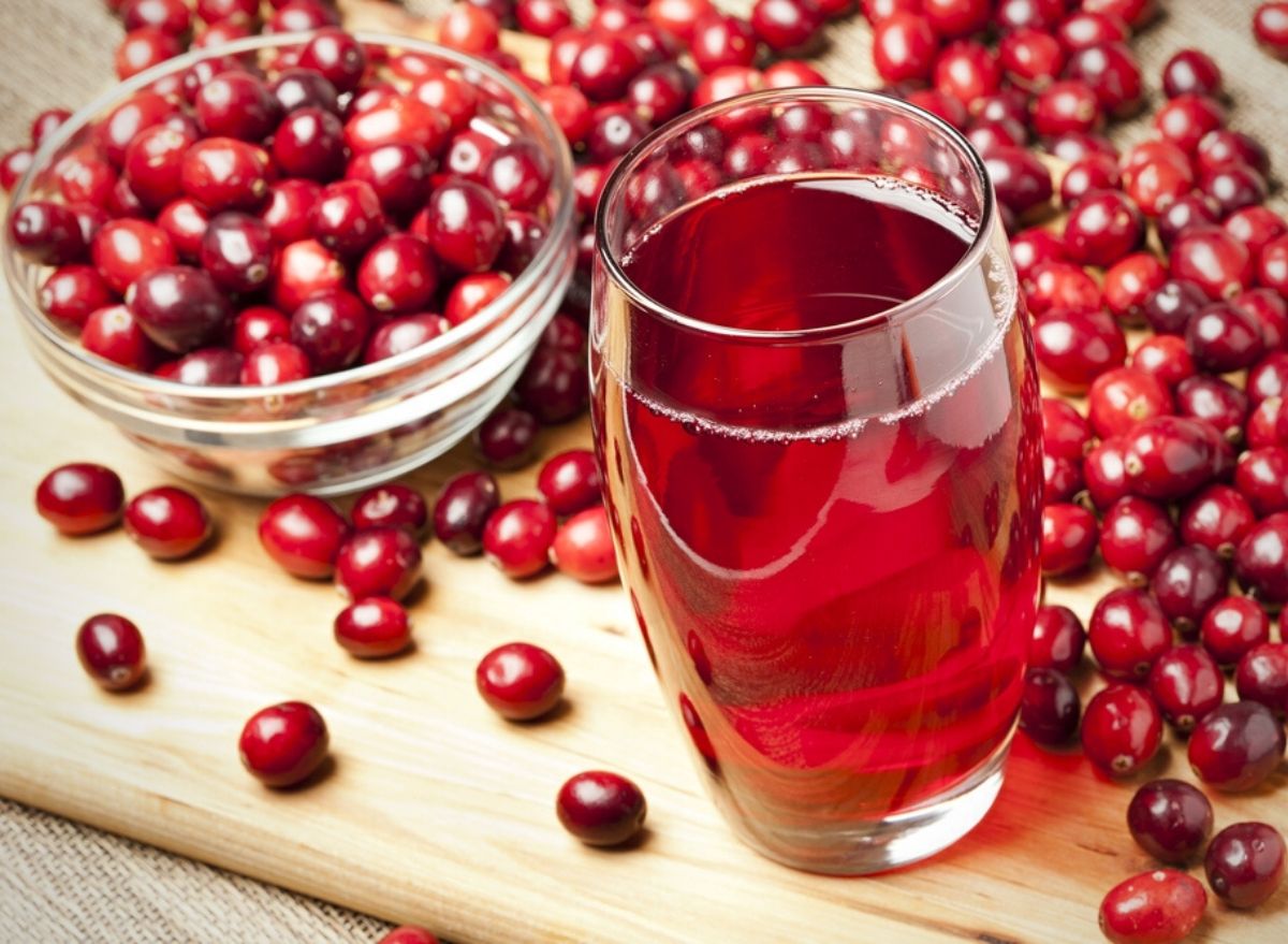 Surprising Effects of Drinking Cranberry Juice Says Science