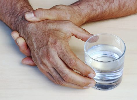 The #1 Best Drink for Treating Arthritis