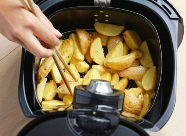 Air Fryers Are Perfectly Safe as Long as You Follow These Rules - CNET