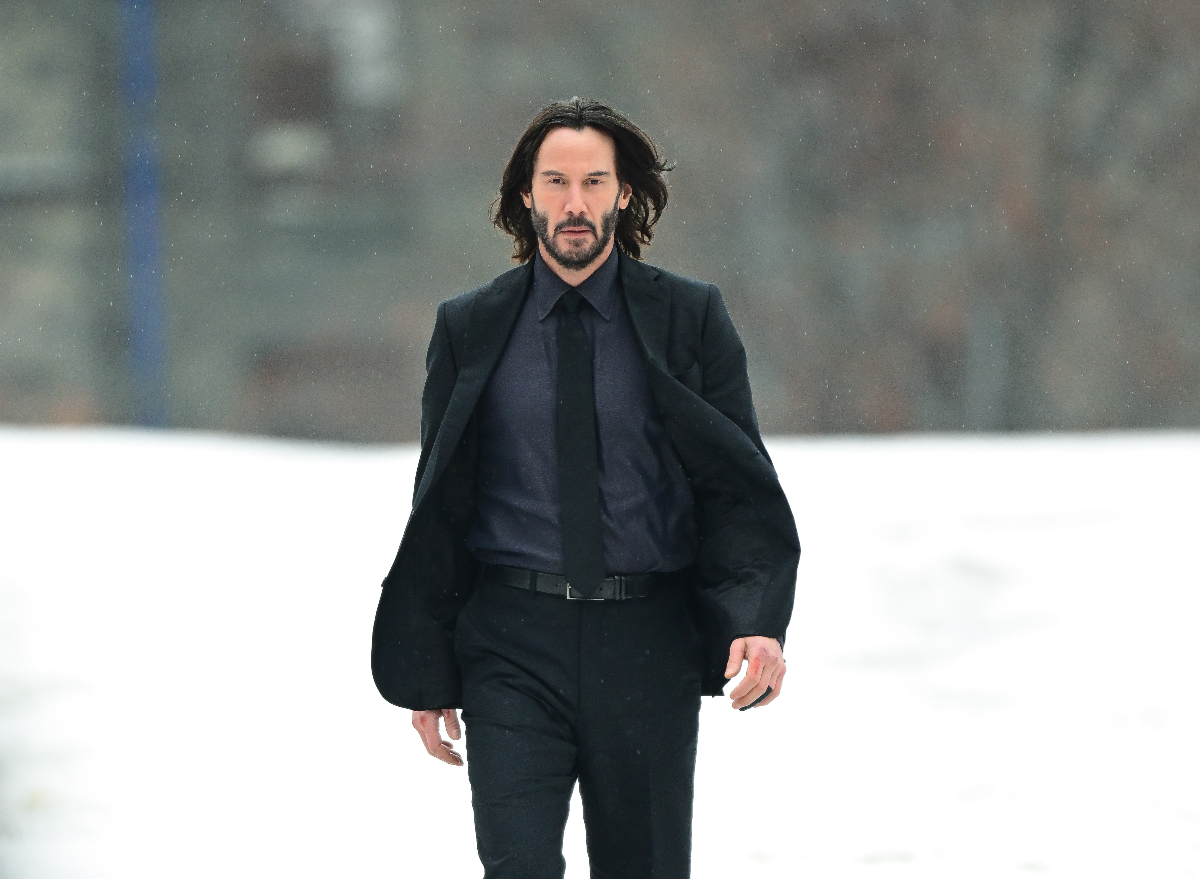 Keanu Reeves, 57, Lives by These Healthy, Fit Habits