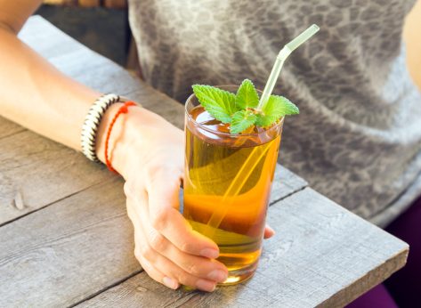 5 Best Drinks To Improve Gut Health