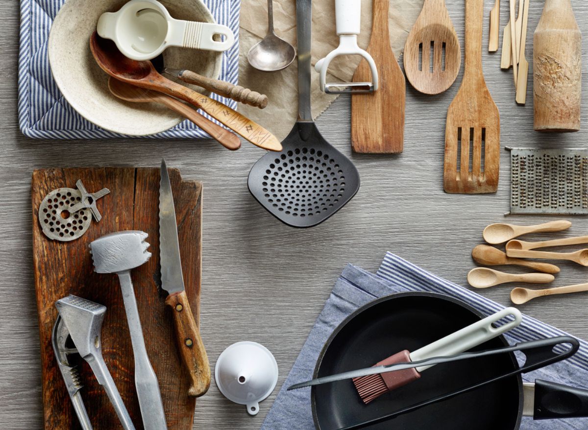 Best Kitchen Gadgets from  that are under $10 - Smiling Notes
