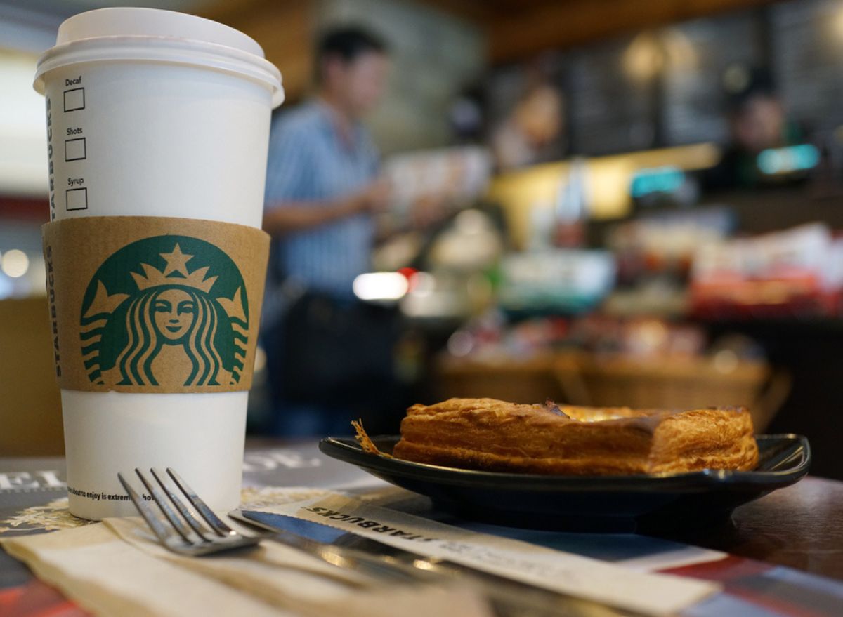 The Best Starbucks Breakfast Order for Weight Loss, Says Dietitian