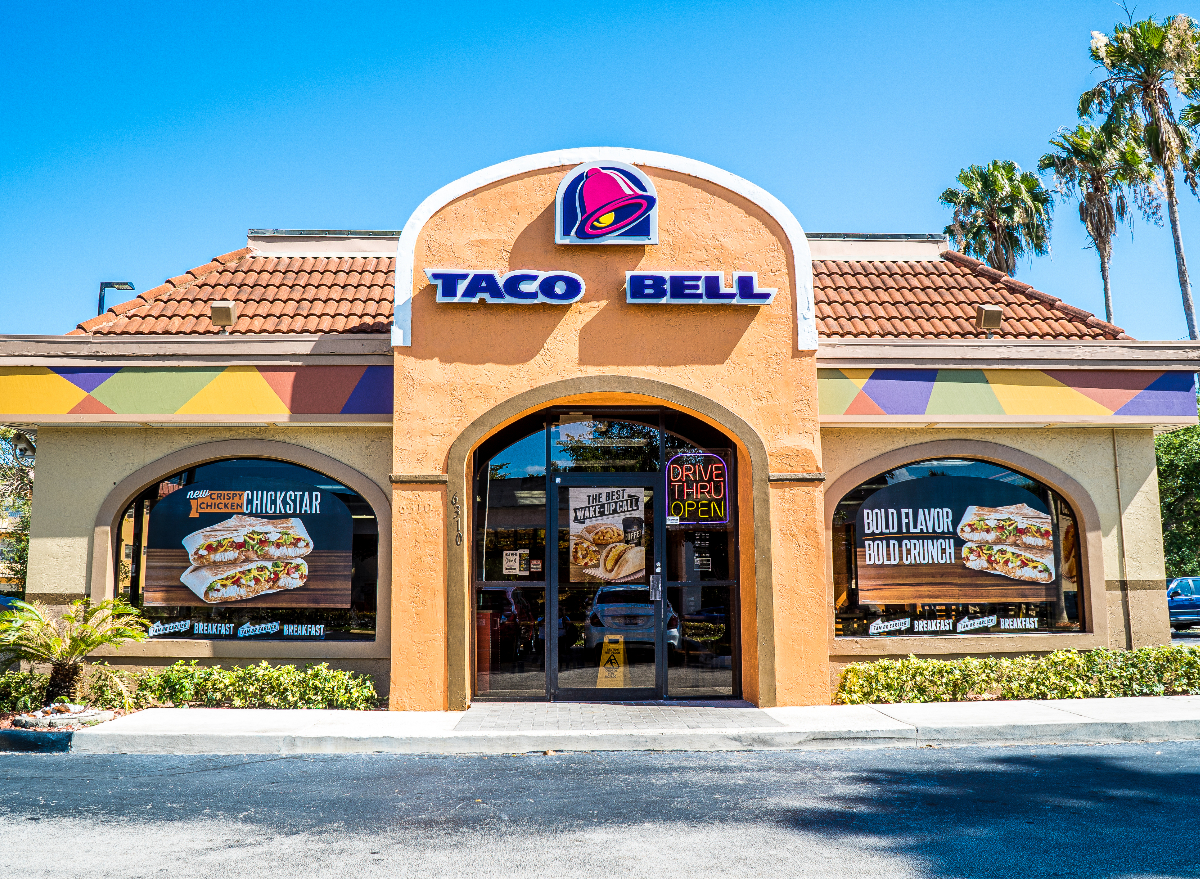 https://www.eatthis.com/wp-content/uploads/sites/4/2022/09/taco-bell-exterior-2.jpg?quality=82&strip=1