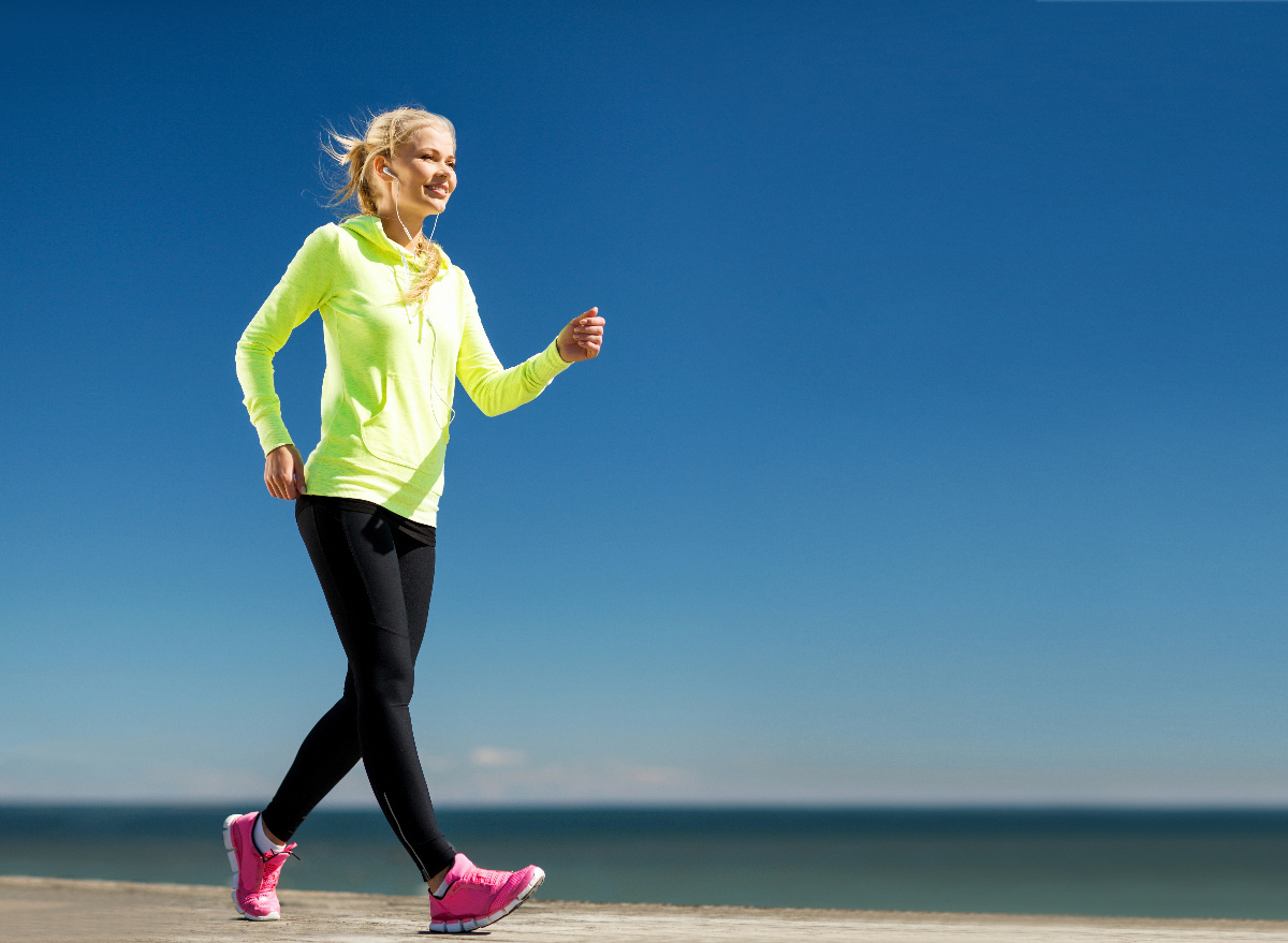 The Ultimate 8-Week Walking Workout To Build Endurance