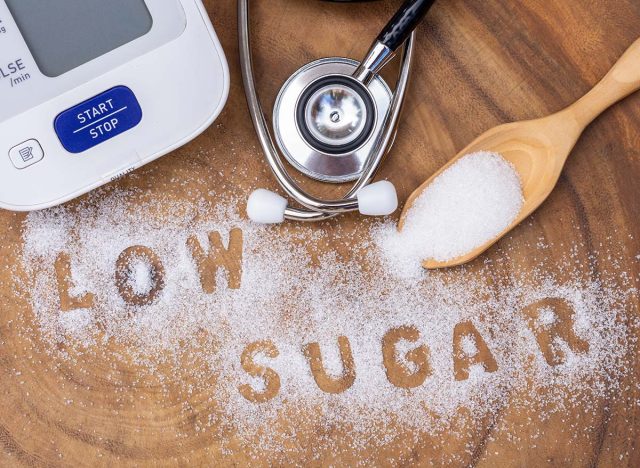 the-15-15-rule-to-raise-low-blood-sugar-how-it-works-eat-this-not-that