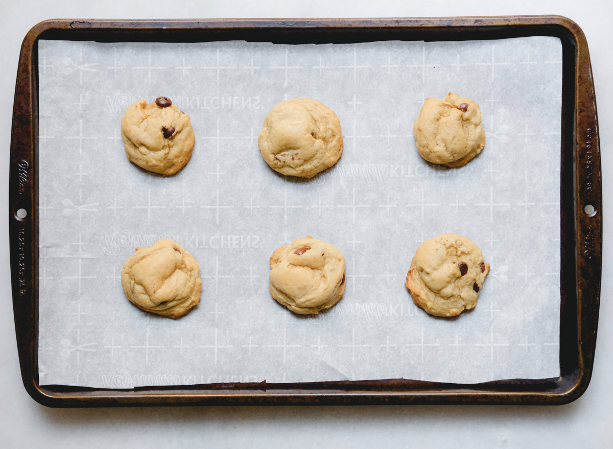 Will Parchment Paper Foil Or Non Stick Spray Bake The Best Cookies I   Baking Cookies Test 3 