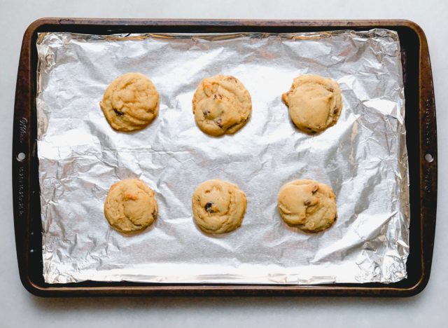 What Can I Use Instead of Parchment Paper