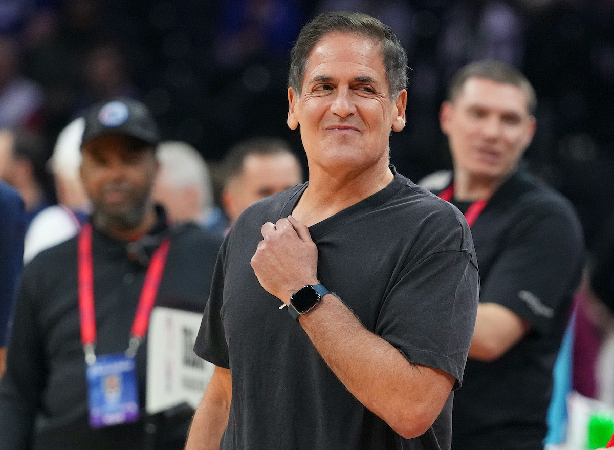 Mark Cuban 64 Lives By These Fit Healthy Habits   Mark Cuban 2 