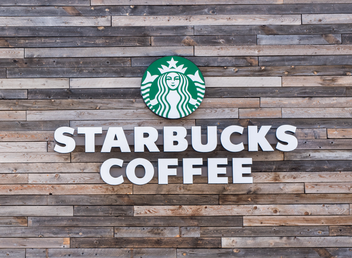 NEW Starbucks Holiday 2022 Poinsettia Silicon Straw Topper Cold