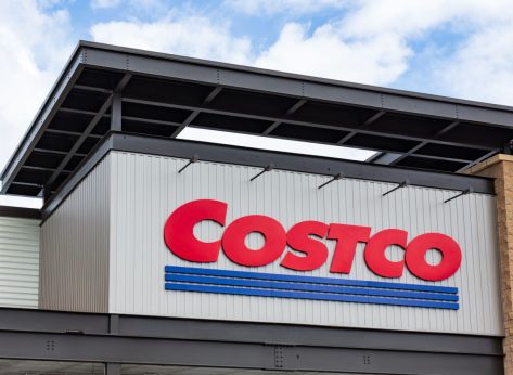 9 Healthiest Snacks You Can Buy at Costco Right Now