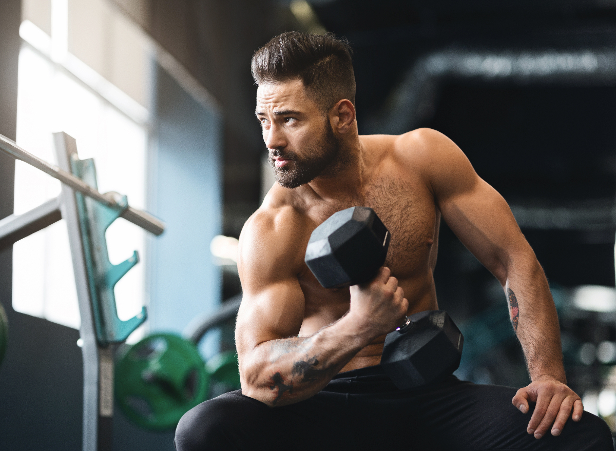 4 Exercises for Sleeve-Busting Biceps