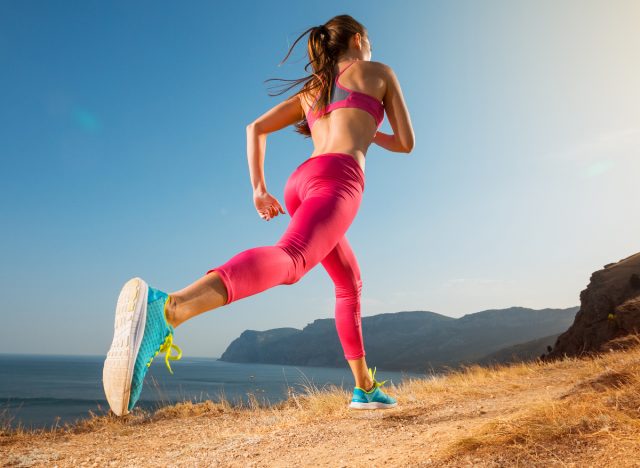 The 4 Best Running Shoes According To A Podiatrist 3300