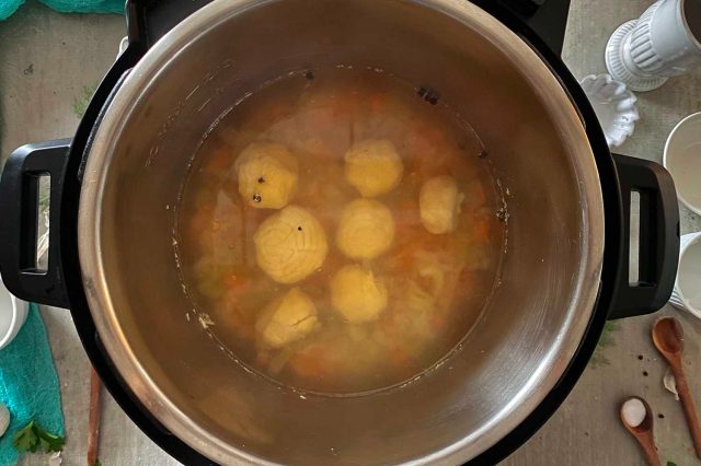 Instant Pot Matzo Ball Soup Recipe