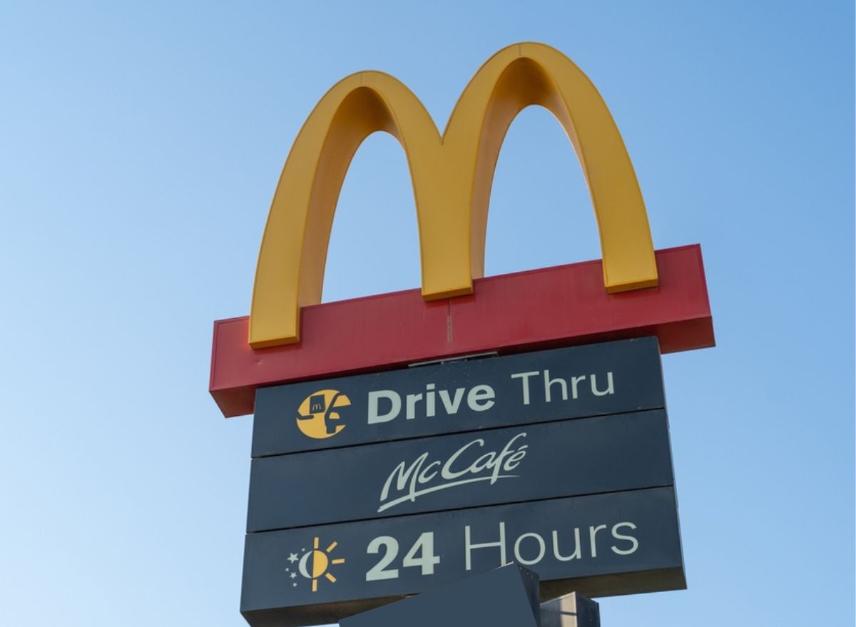 McDonald s New AI Drive Thru Is Making Hilarious Mistakes