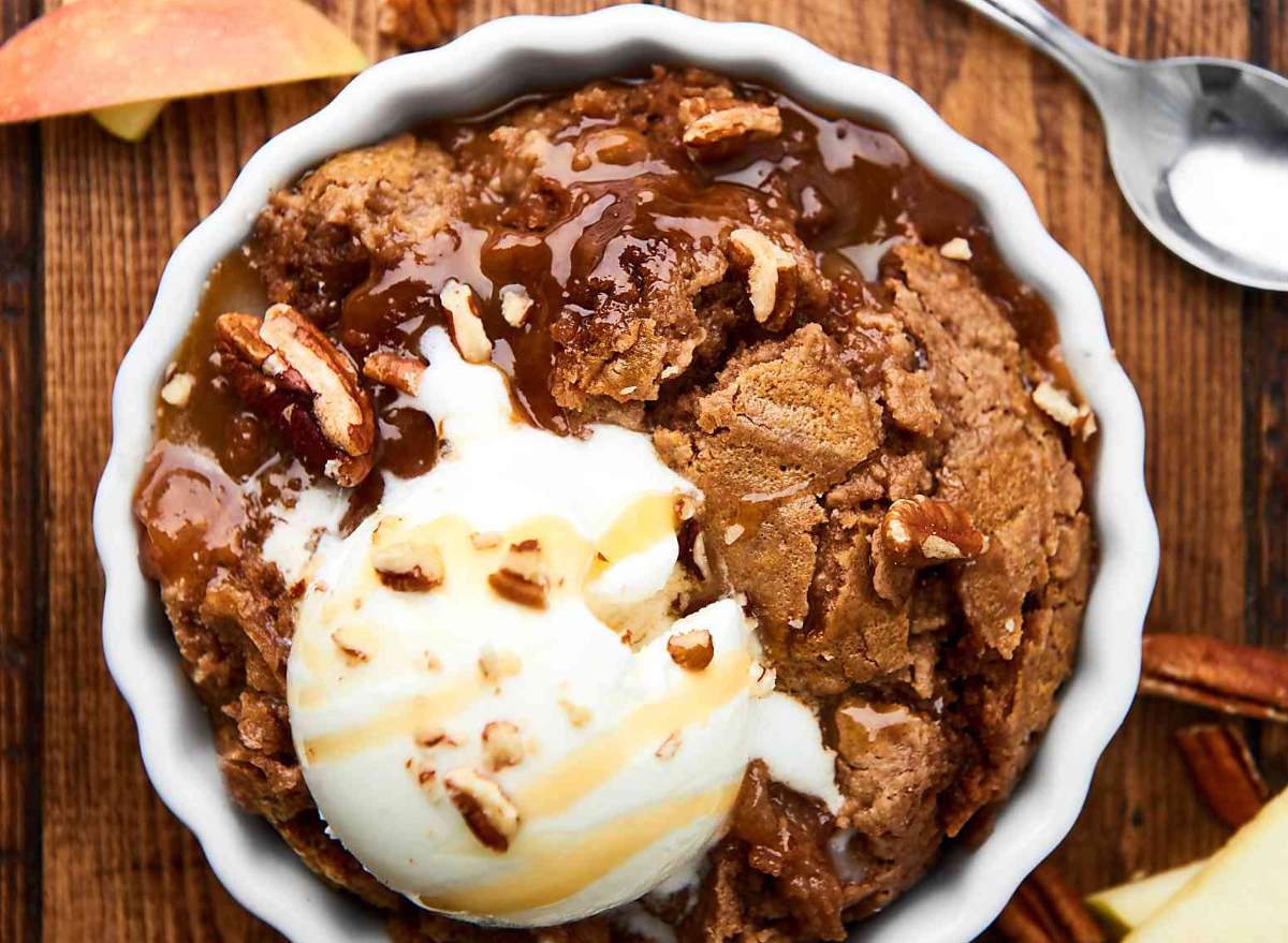 15 Dump Cake Recipes For The Perfect Lazy Dessert   Slow Cooker Caramel Apple Dump Cake 