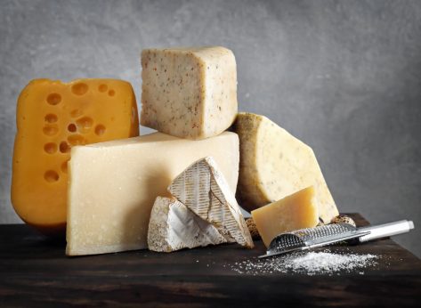 8 Healthiest Cheeses You Can Eat