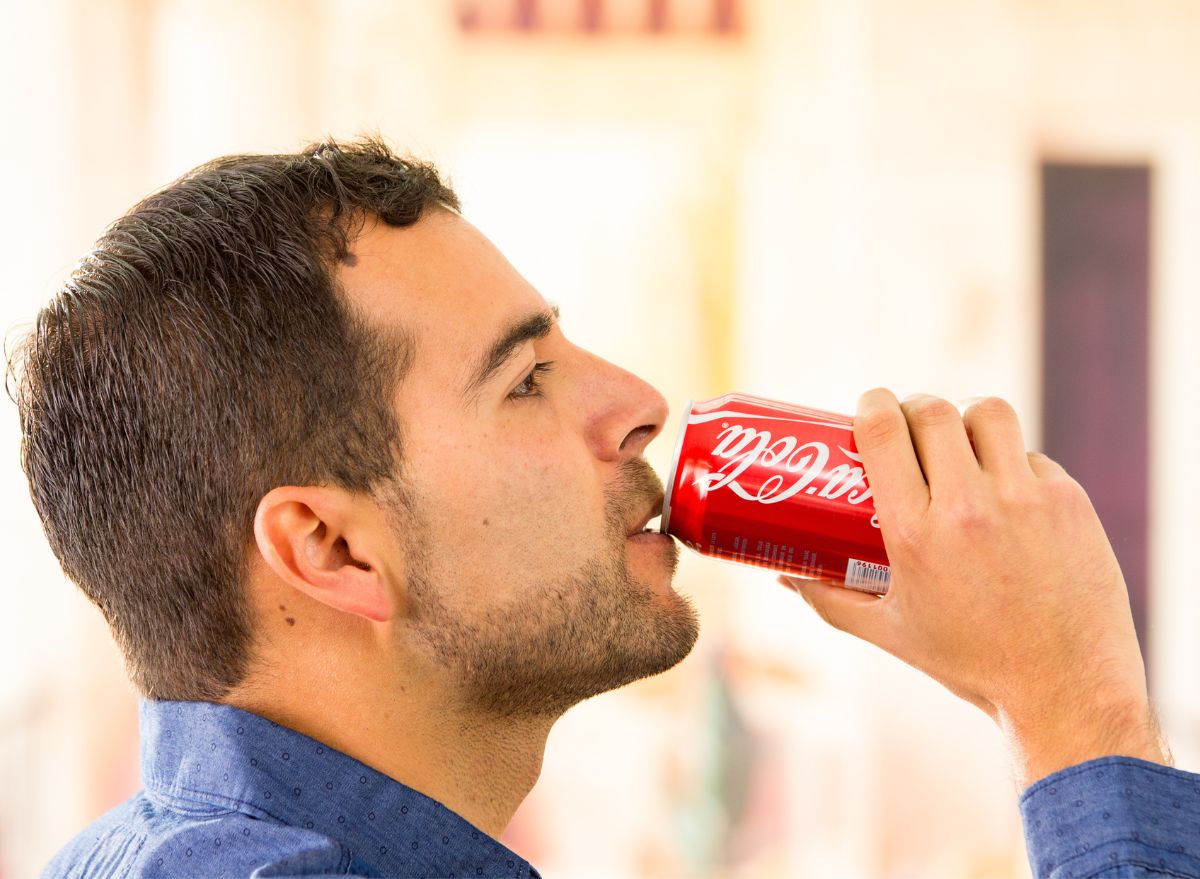 is-coca-cola-bad-for-you-6-side-effects-of-drinking-it