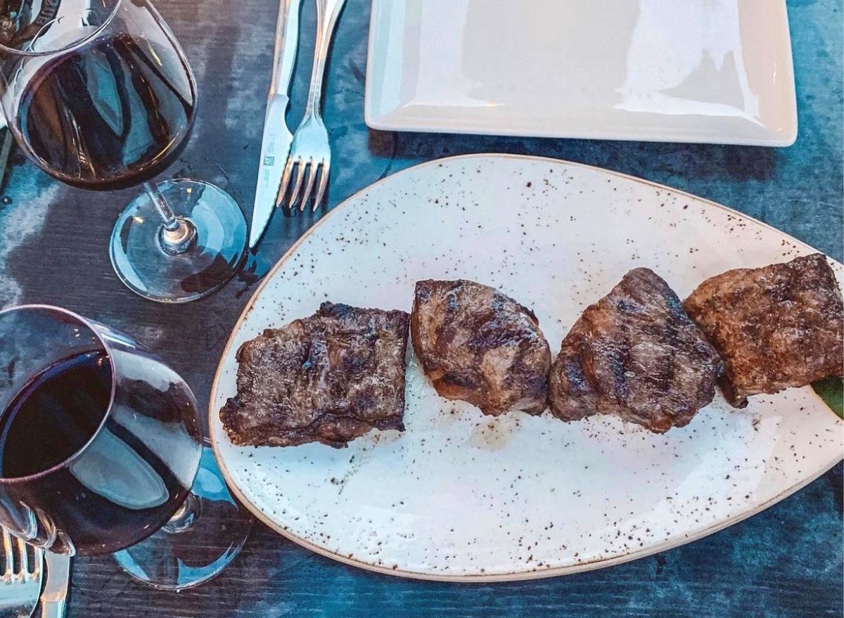 8 Steakhouse Chains With The Most Unique Steak Cuts