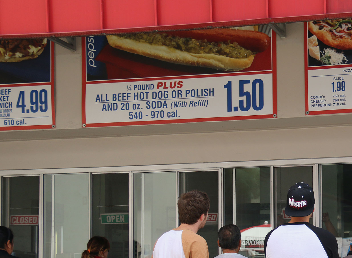 7 Discontinued Costco Food Court Items We Want Back In 2023