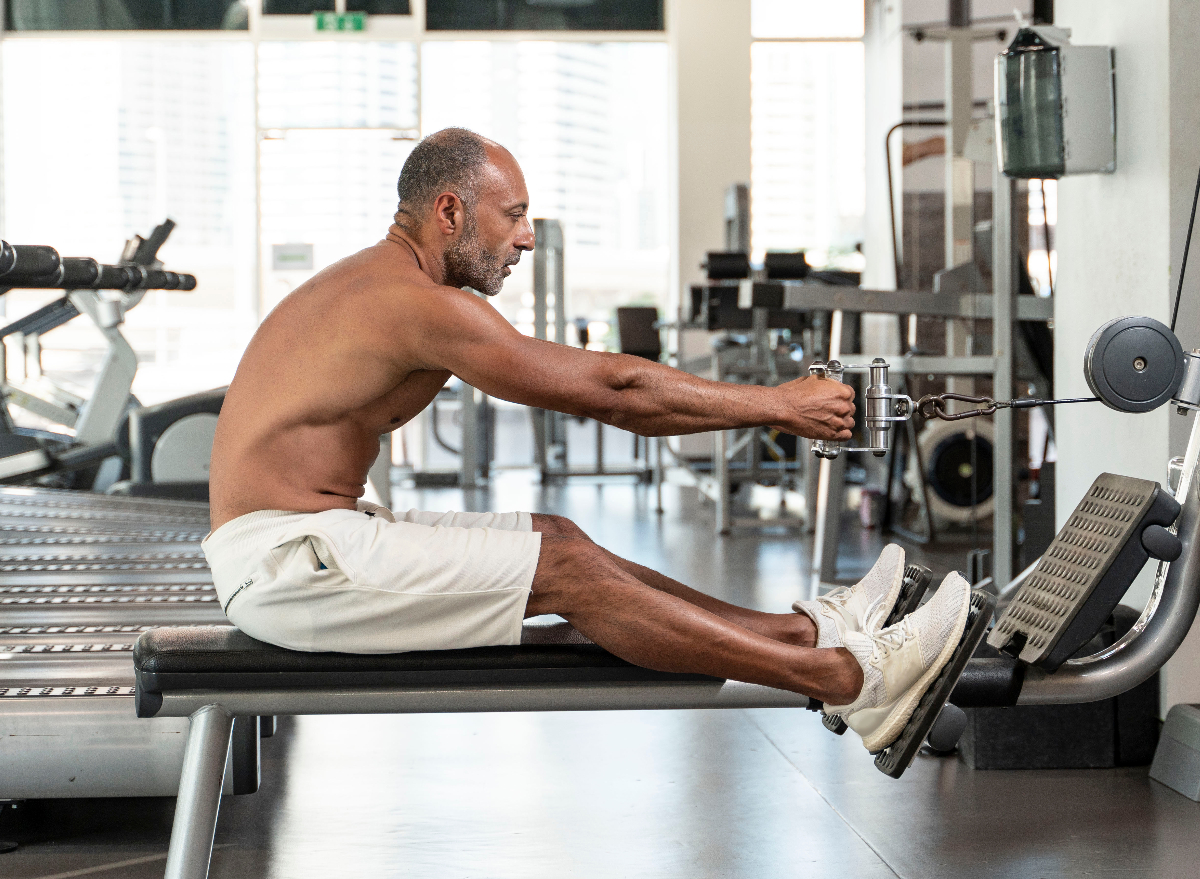 Upper body exercise discount machine