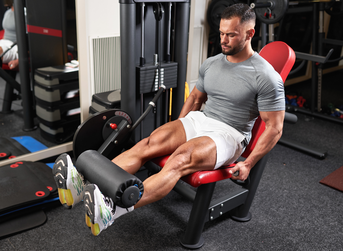 9 Exercises for Bigger Legs That Pack on the Muscle