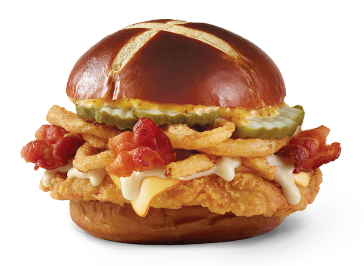 7 Worst Fast-Food Chicken Sandwiches Right Now, Say Dietitians