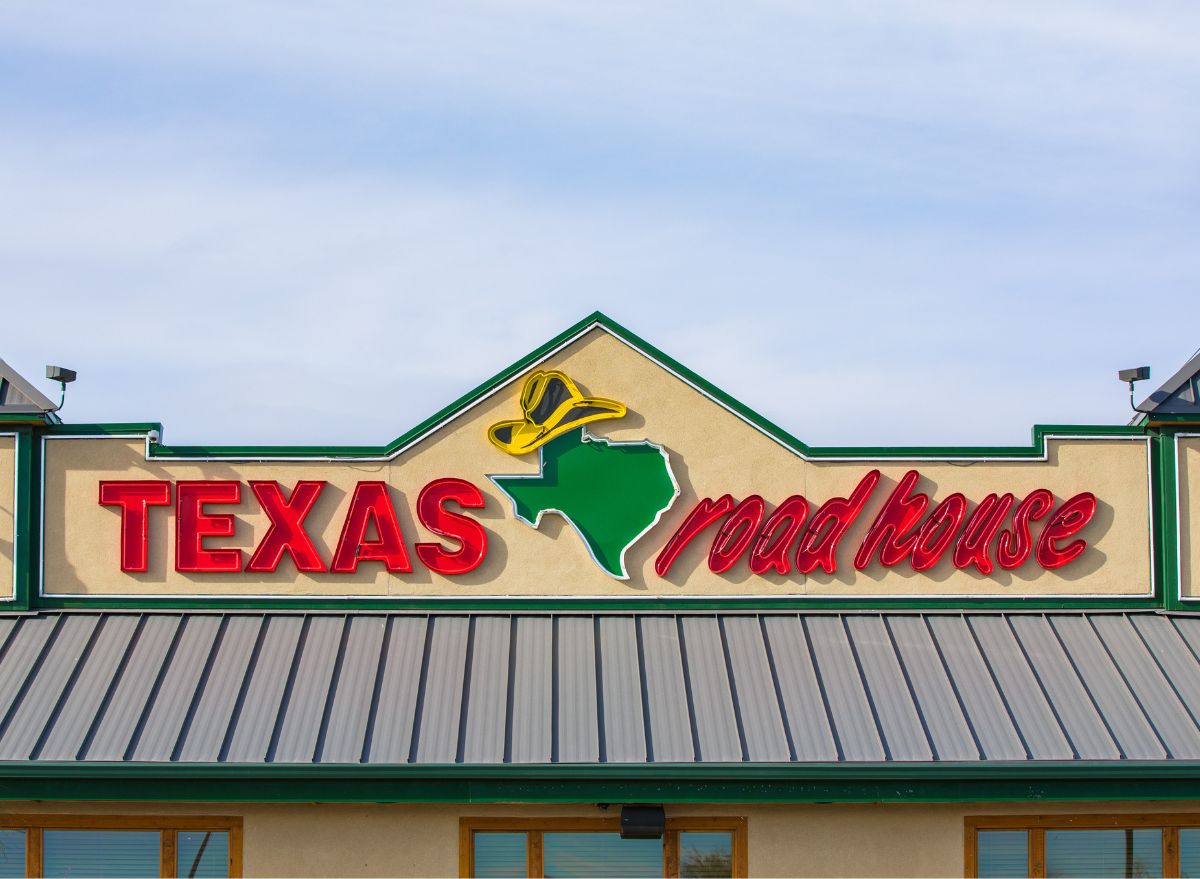 texas-roadhouse-just-raised-its-menu-prices-here-s-how-much-more-you