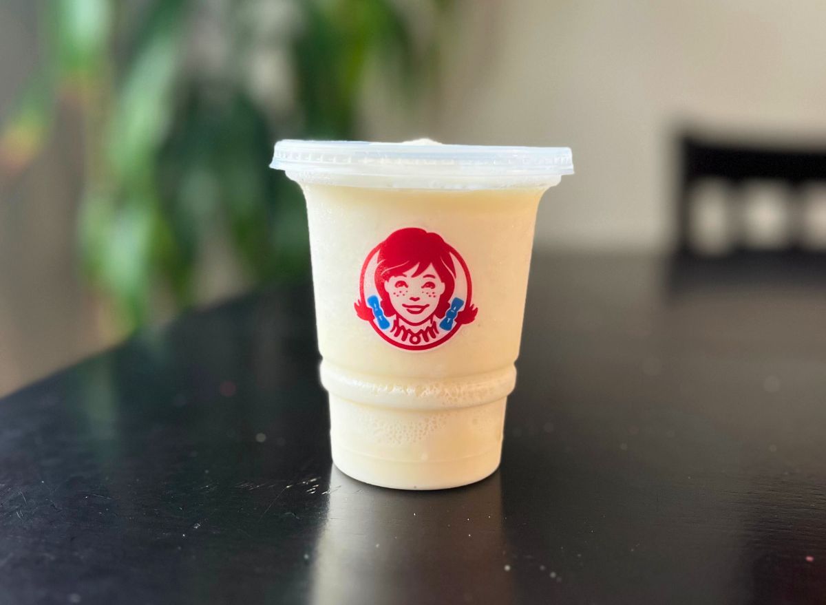 Which Fast Food Chain Has The Best Milkshake In 2023   Wendys Vanilla Frosty Milkshake 