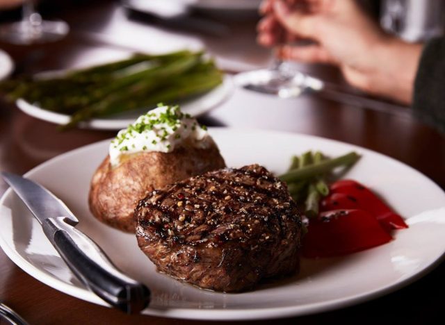 7 Steakhouses That Never Freeze Their Steaks — Eat This Not That