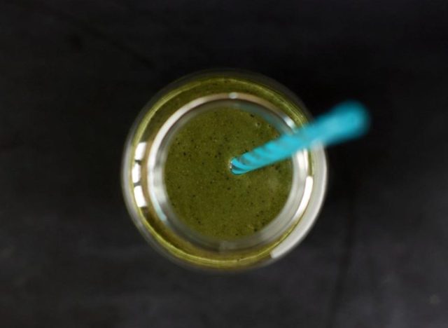 A Green Smoothie Recipe (that actually tastes good) - Perry's Plate